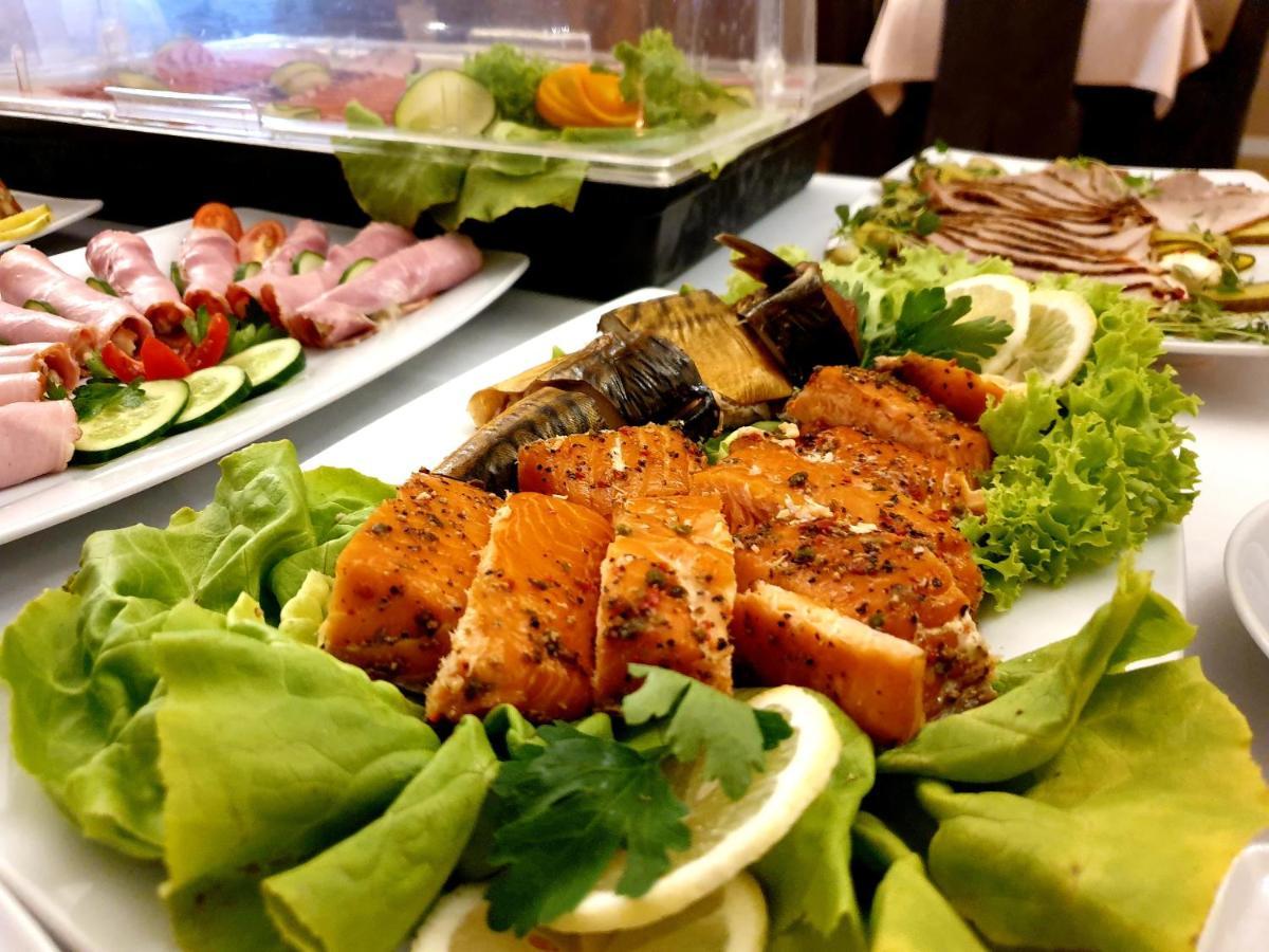 Pod Lipami Hotel Bystra  Luaran gambar