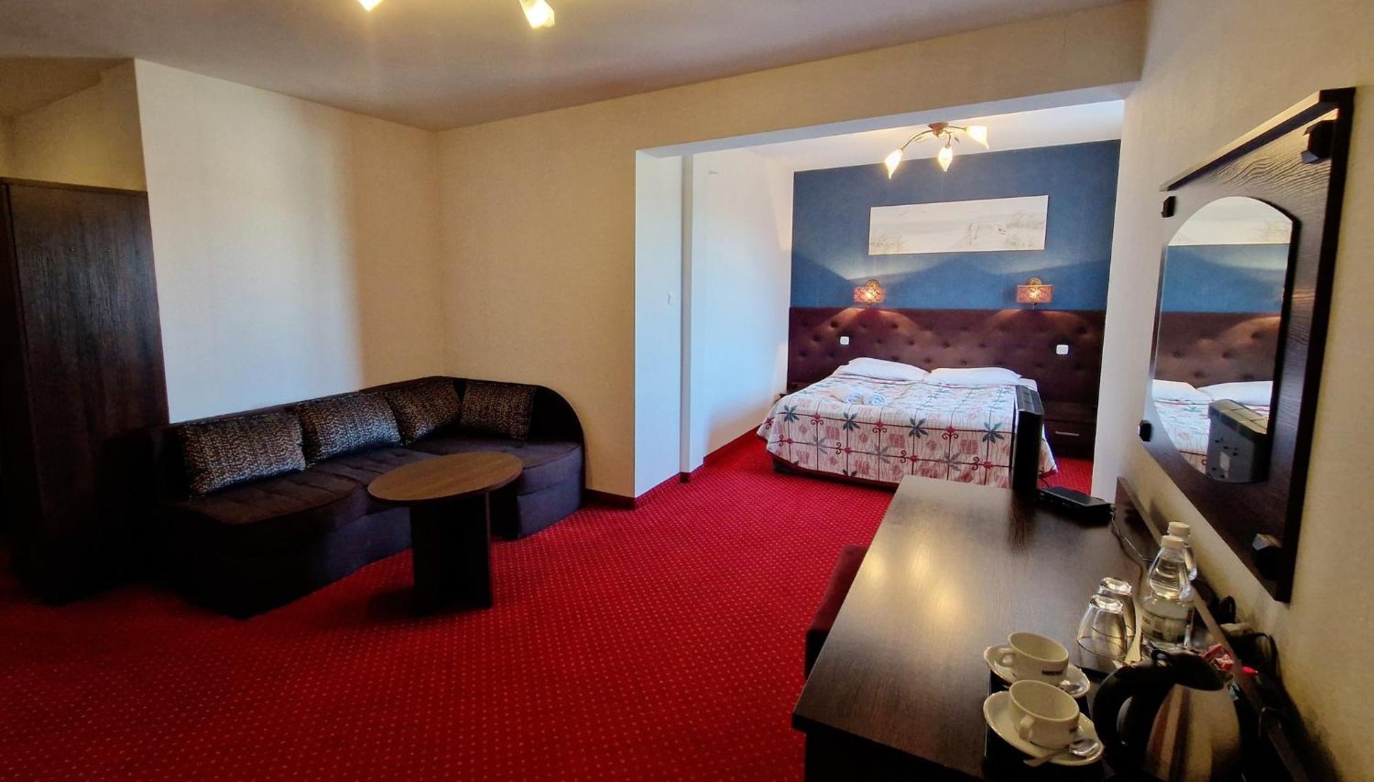 Pod Lipami Hotel Bystra  Luaran gambar