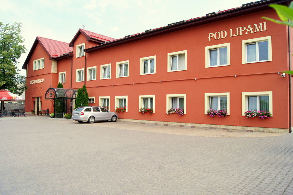 Pod Lipami Hotel Bystra  Luaran gambar