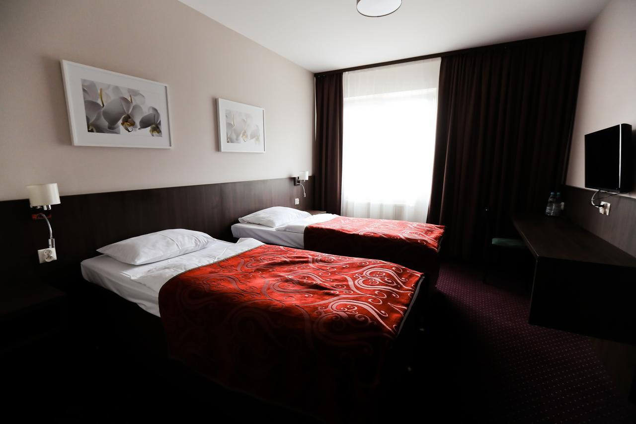 Pod Lipami Hotel Bystra  Luaran gambar