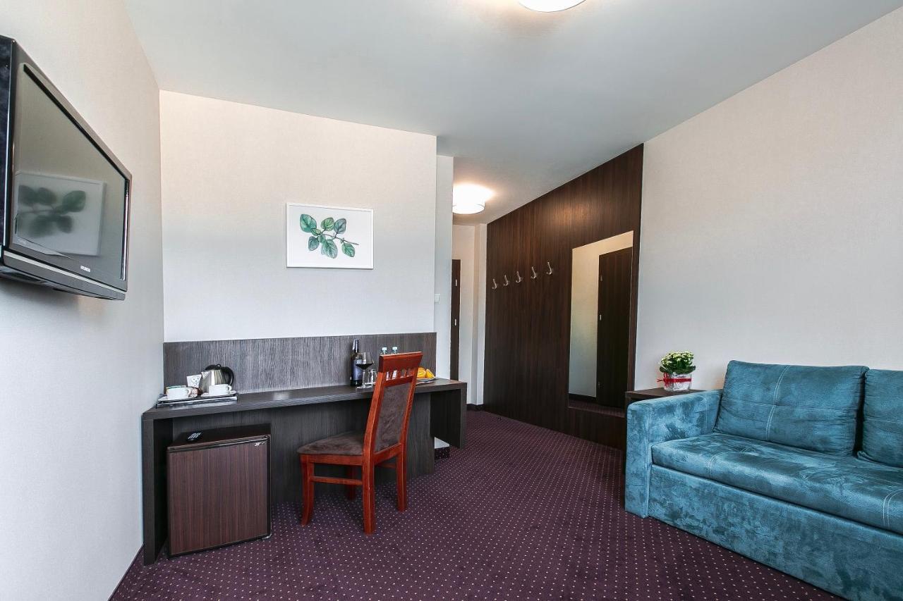 Pod Lipami Hotel Bystra  Luaran gambar